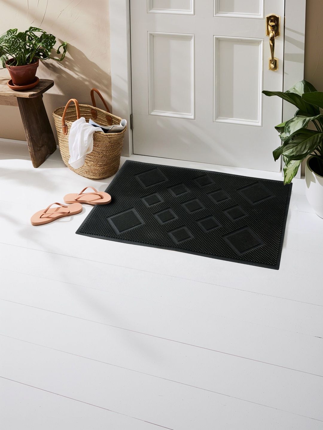 FINE TEX WORLD FINE TEX WORLD Black Textured Anti-Skid Doormat