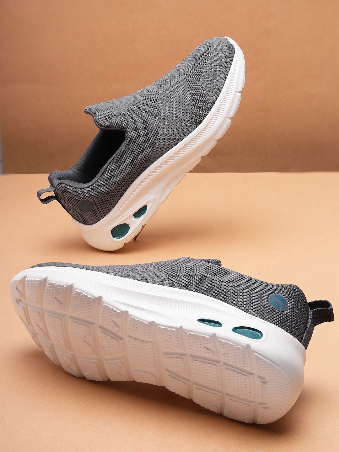Action Men Mesh Walking Non-Marking Shoes