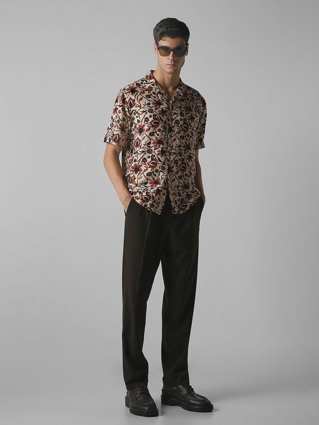 Mufti Mufti Men Relaxed Fit Floral Printed Cuban Collar Casual Shirt