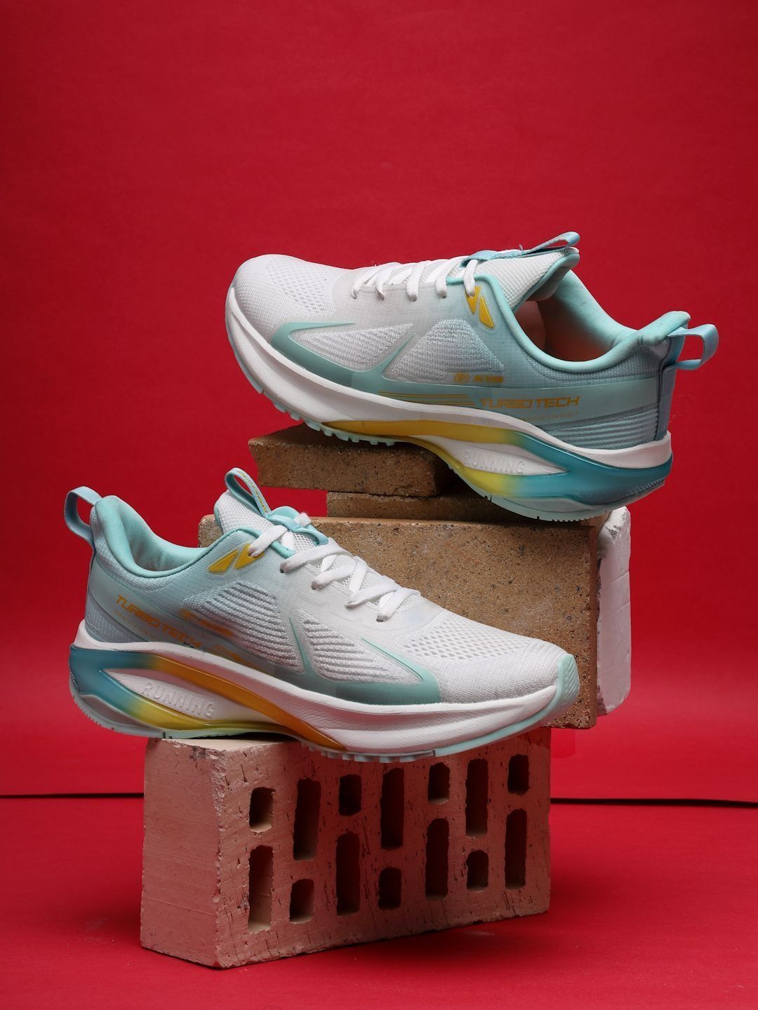Action Men Mesh Running Non-Marking Shoes