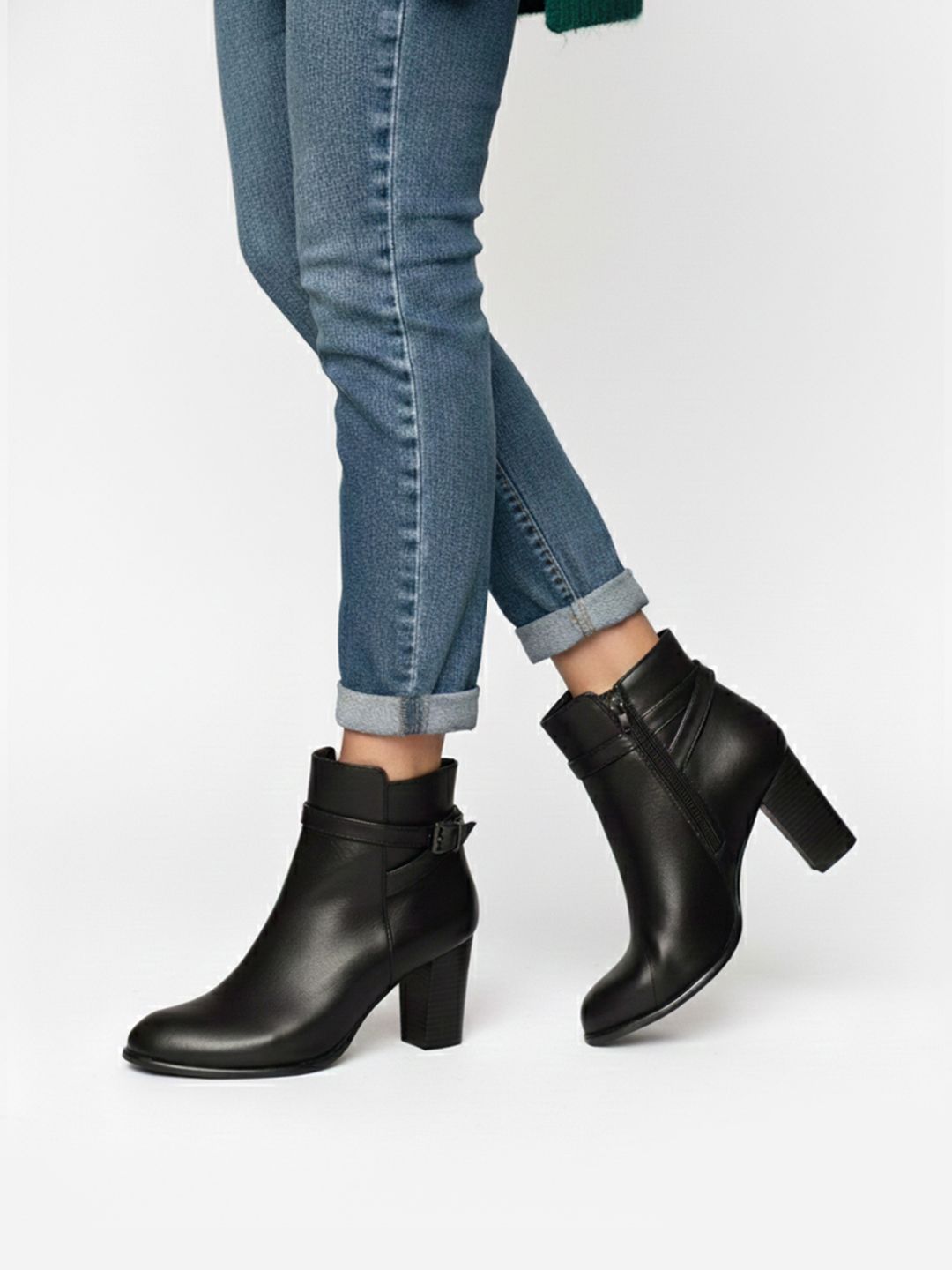 Monrow Black PU Block Heeled Winter Boots With Buckle Details