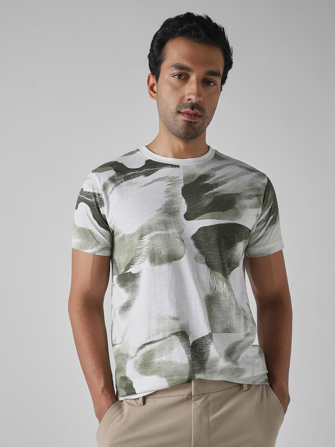 Mufti Men Abstract Printed Round Neck Cotton Slim Fit T-shirt