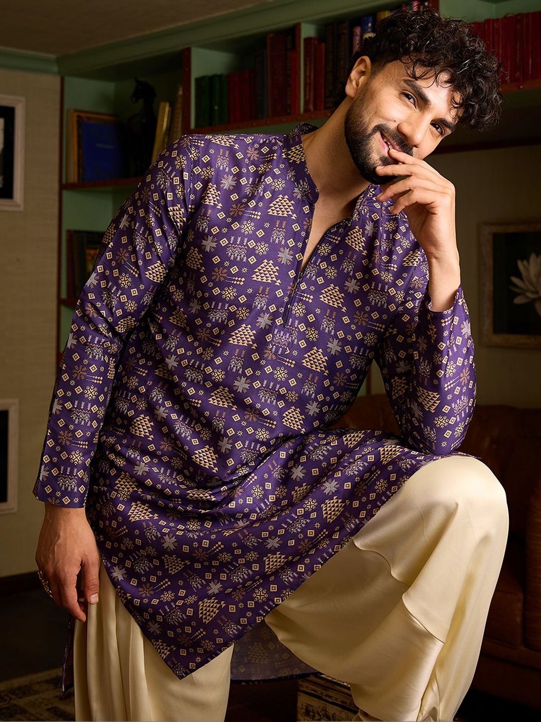 CHHAAP Silk Blend Floral Straight Above Knee Kurta