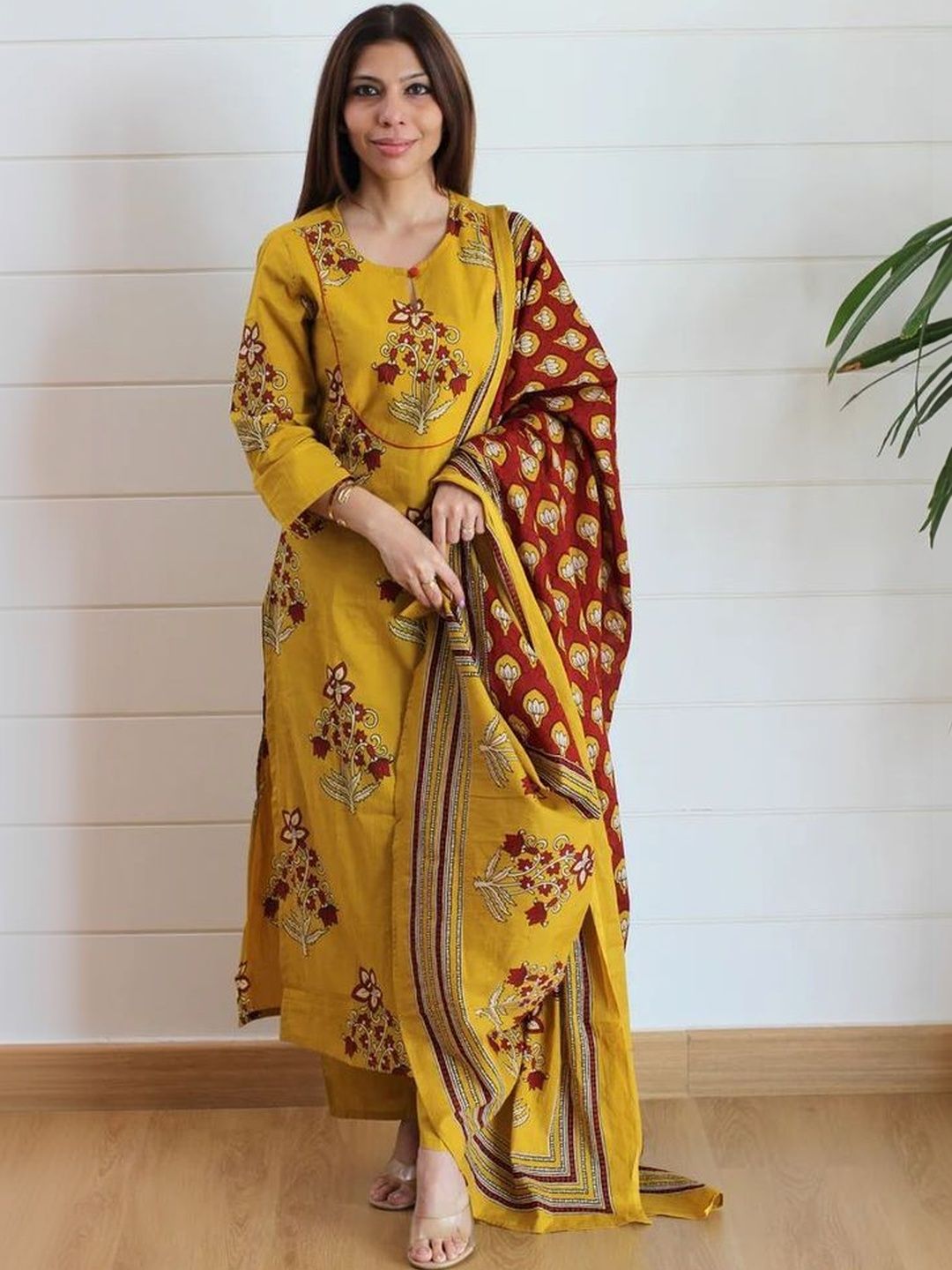 Moda Rapido Women Floral Printed Regular Chanderi Cotton Kurta with Trousers & With Dupatta