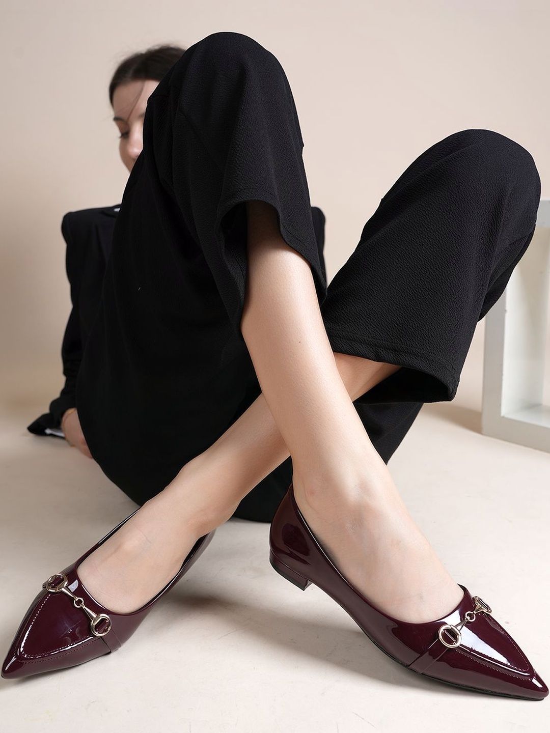 Lavie Women Party Mojaris with Buckles Flats