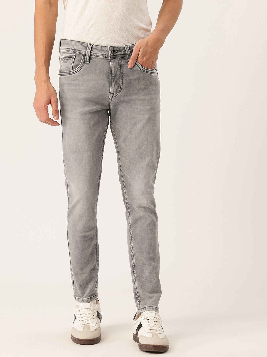 Integriti Men Smart Slim Fit Mid-Rise Light Fade Stretchable Jeans