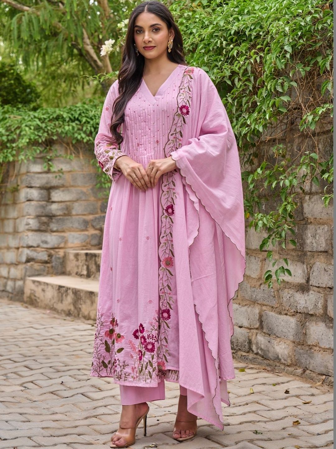 Buy Kesudi Women Floral Panelled Thread Work Chanderi Silk Kurta