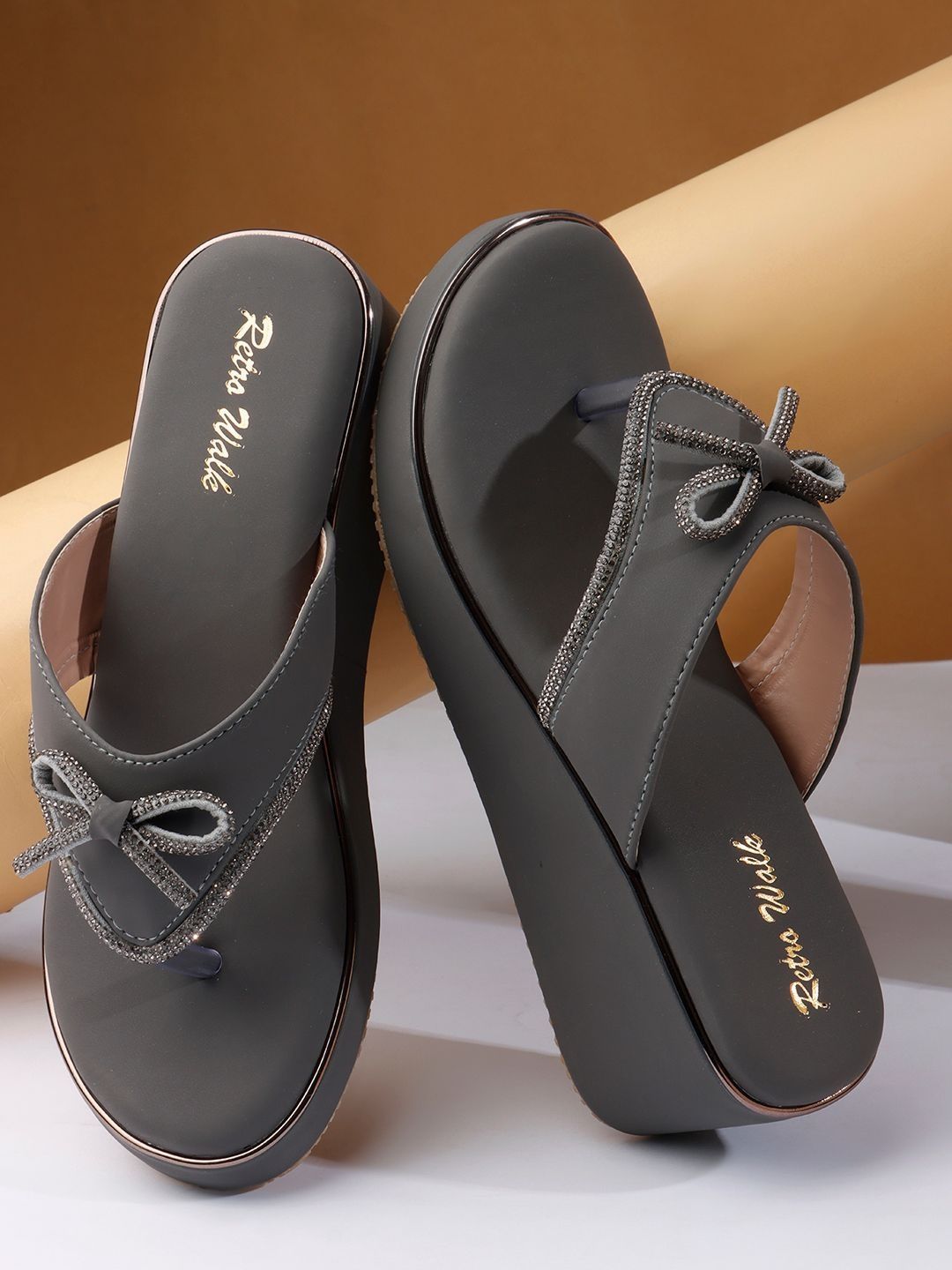 Retro Walk Wedge Sandals with Bows