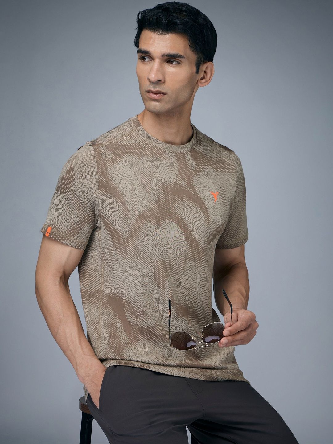 Technosport Men Printed Anti Static Slim Fit T-shirt