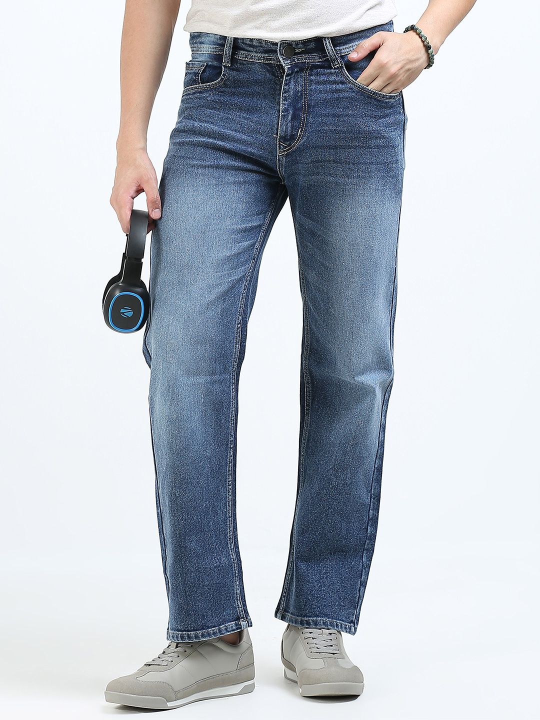 MOHICANS Men Mid-Rise Stretchable Relaxed Fit Denim Jeans
