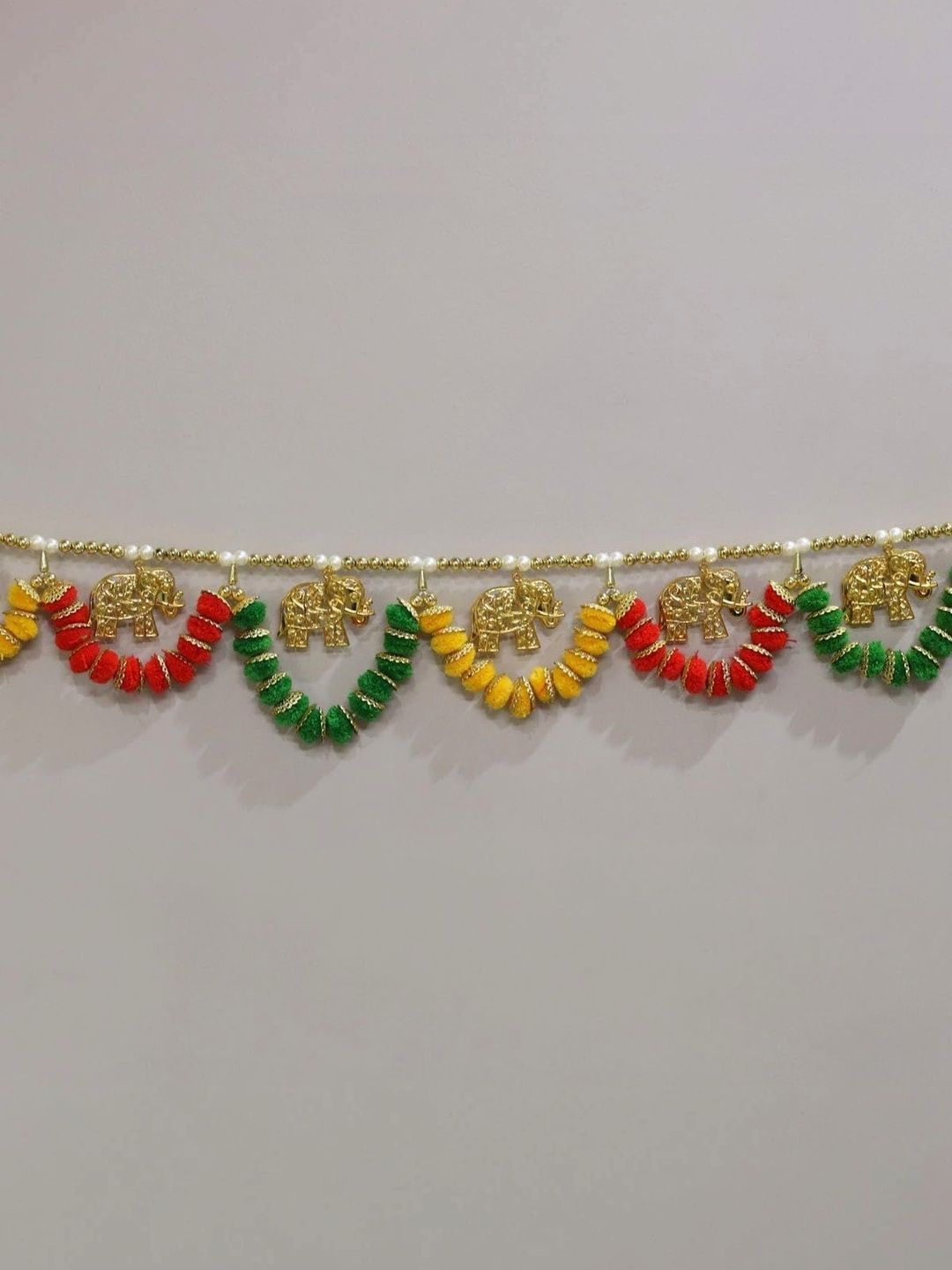 Nutts Red & Green Self Design Toran