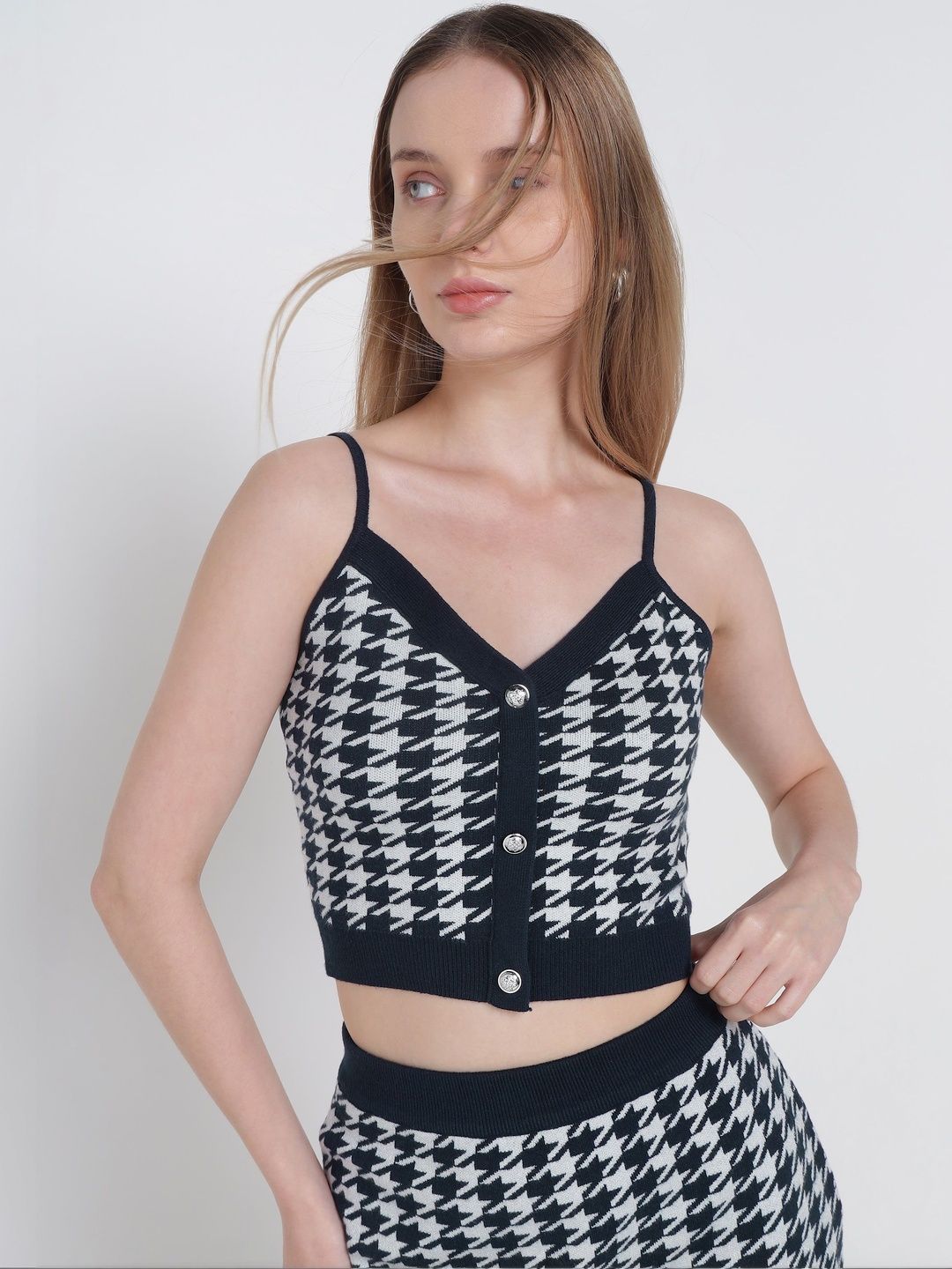 Print Top COVER STORY Print Monochrome Crop Top