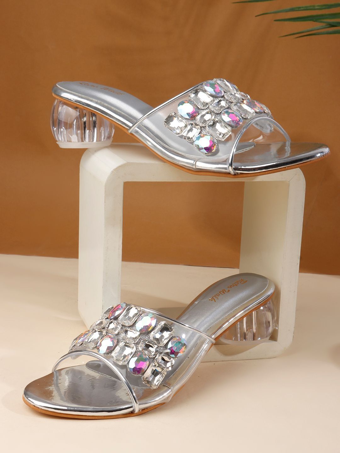 Retro Walk Party Block Sandals
