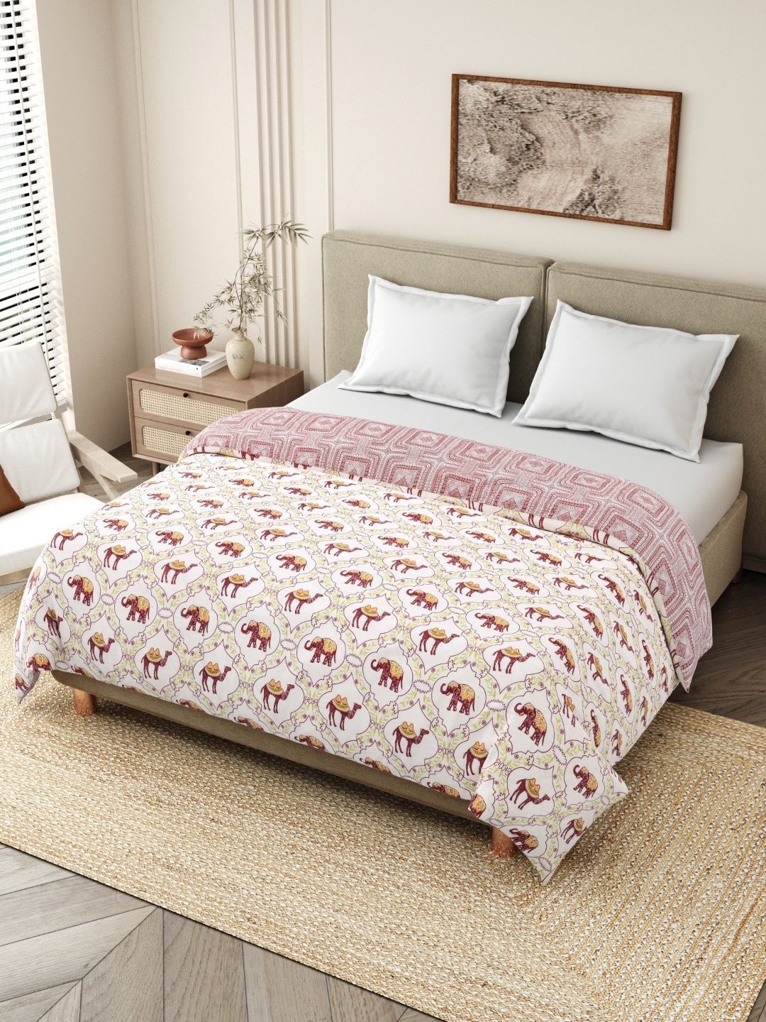 Sangria Sangria White & Red Printed Reversible 110 GSM AC Room Single Bed Dohar