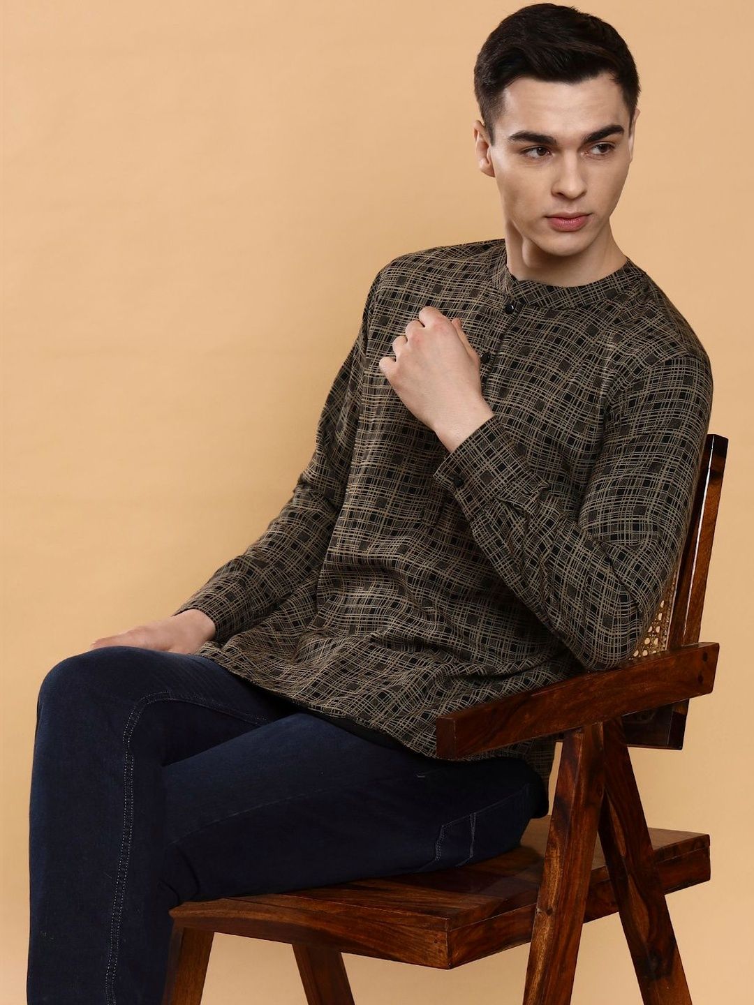 House of Pataudi Checked Mandarin Collar Above Knee Straight Kurta