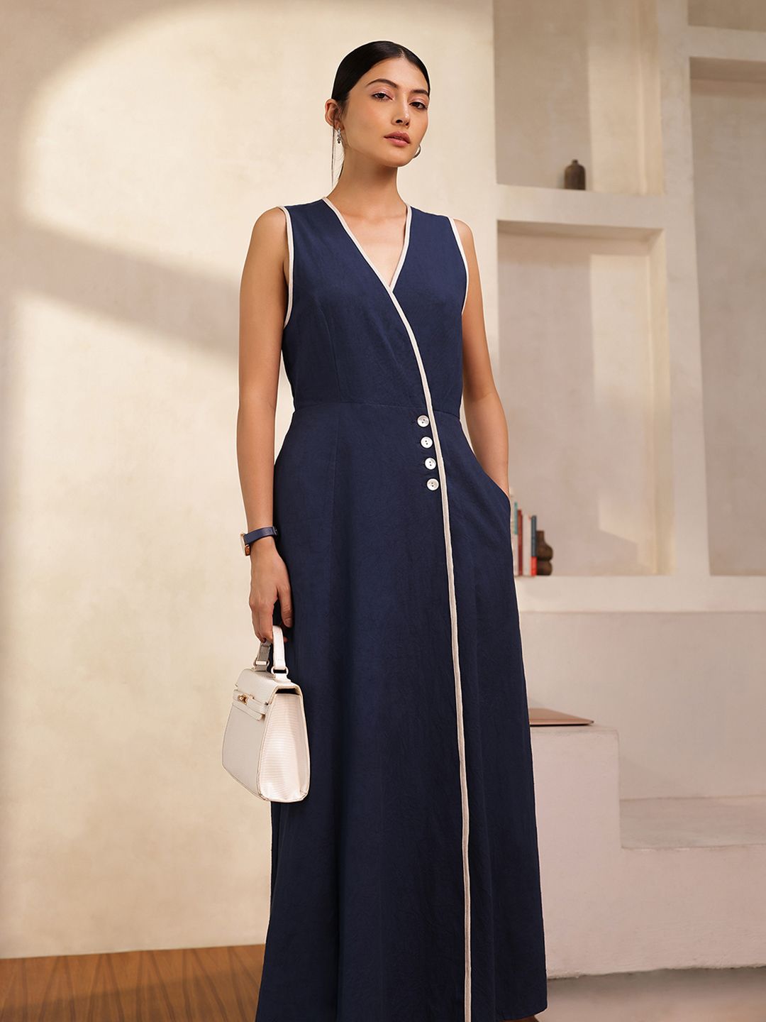 Linen Dresses - Buy Linen Dresses Online in India