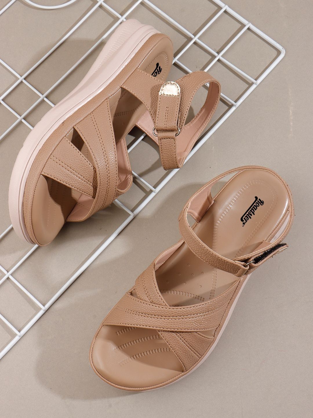 Roadster The Roadster Lifestyle Co Round Toe Platform Sandals Heels
