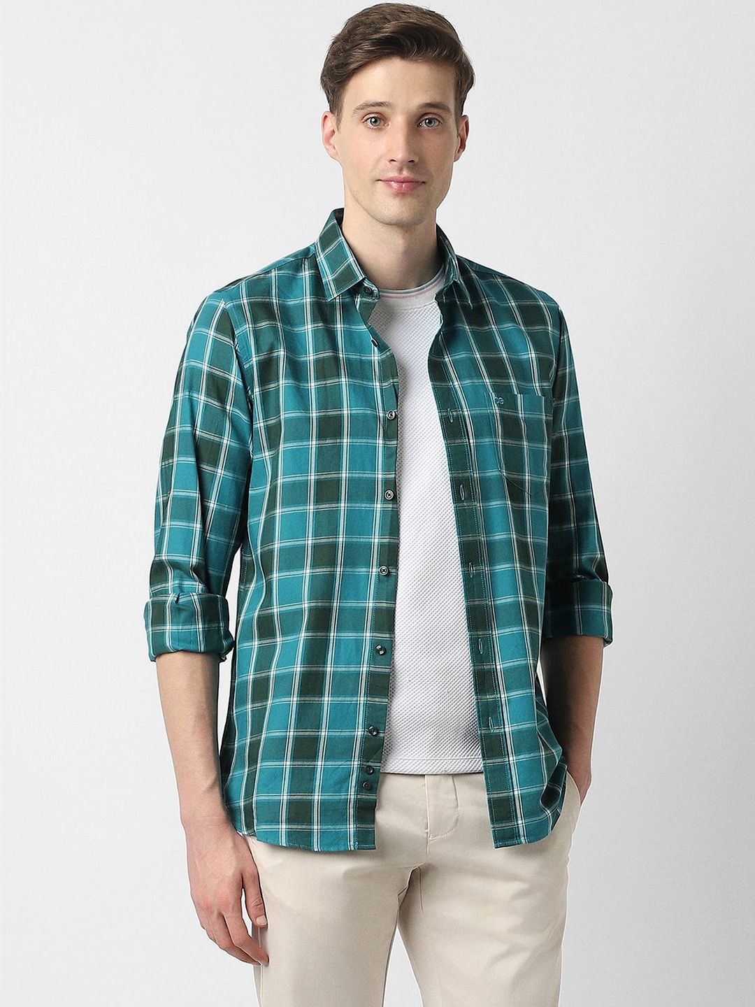 Peter England Casuals Men Slim Fit Checked Casual Shirt