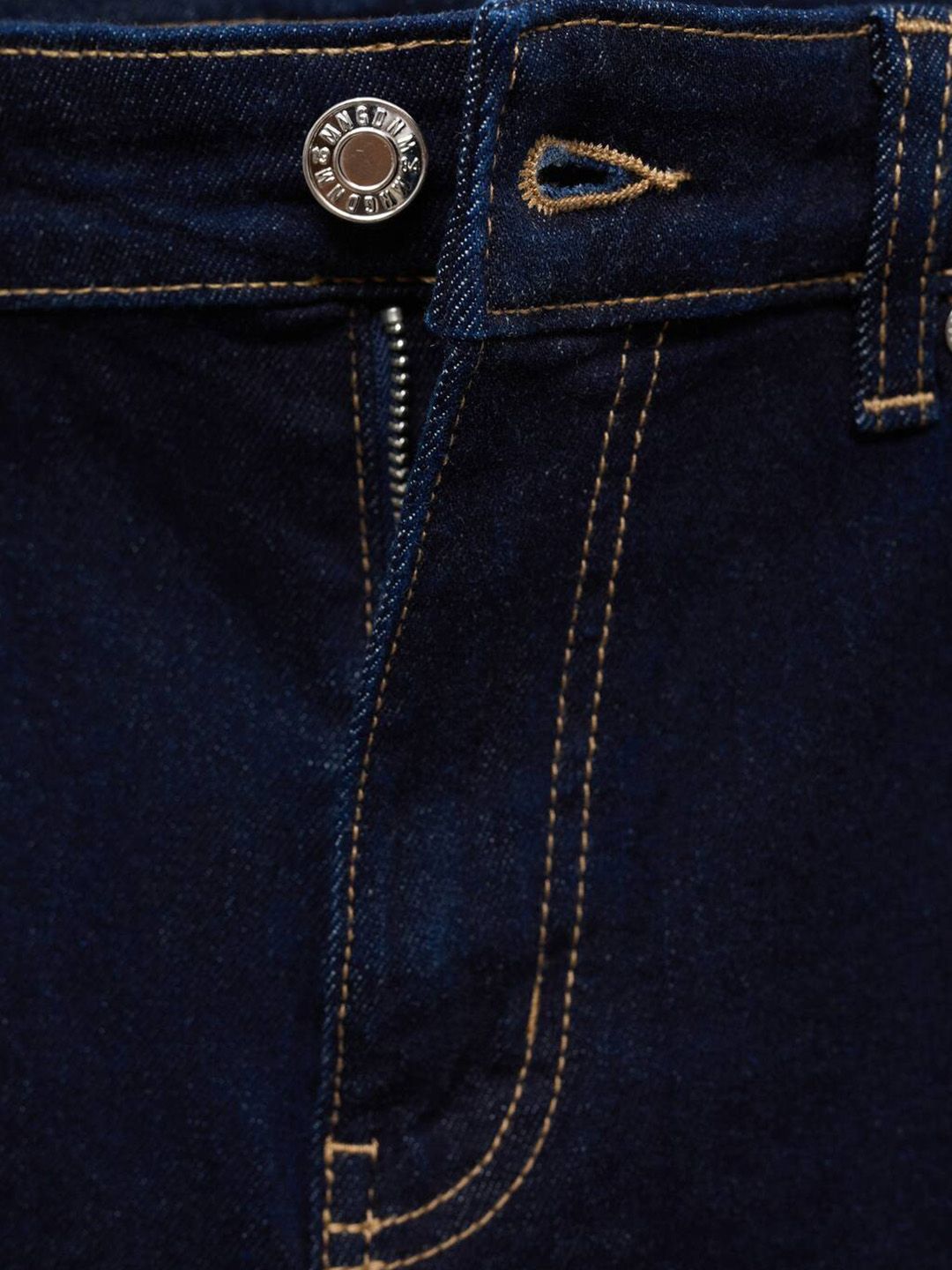 Cropped Mid-Rise Straight Fit Stretchable Jeans with Frayed Hem