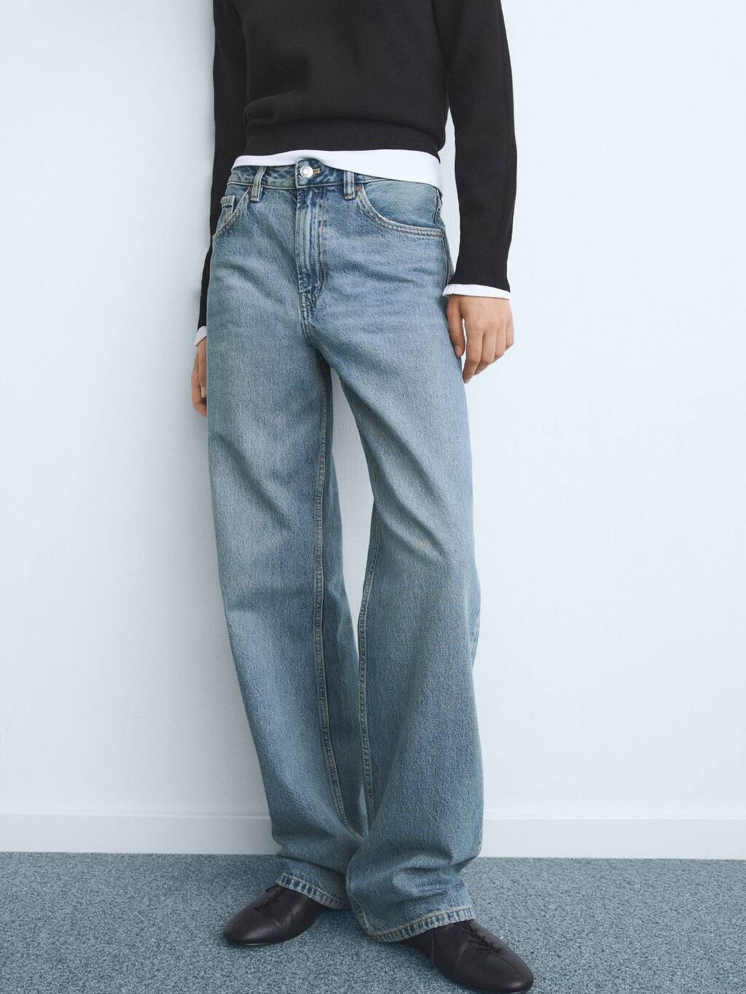 Mid-Rise Pure Cotton Straight Fit Light Fade Jeans