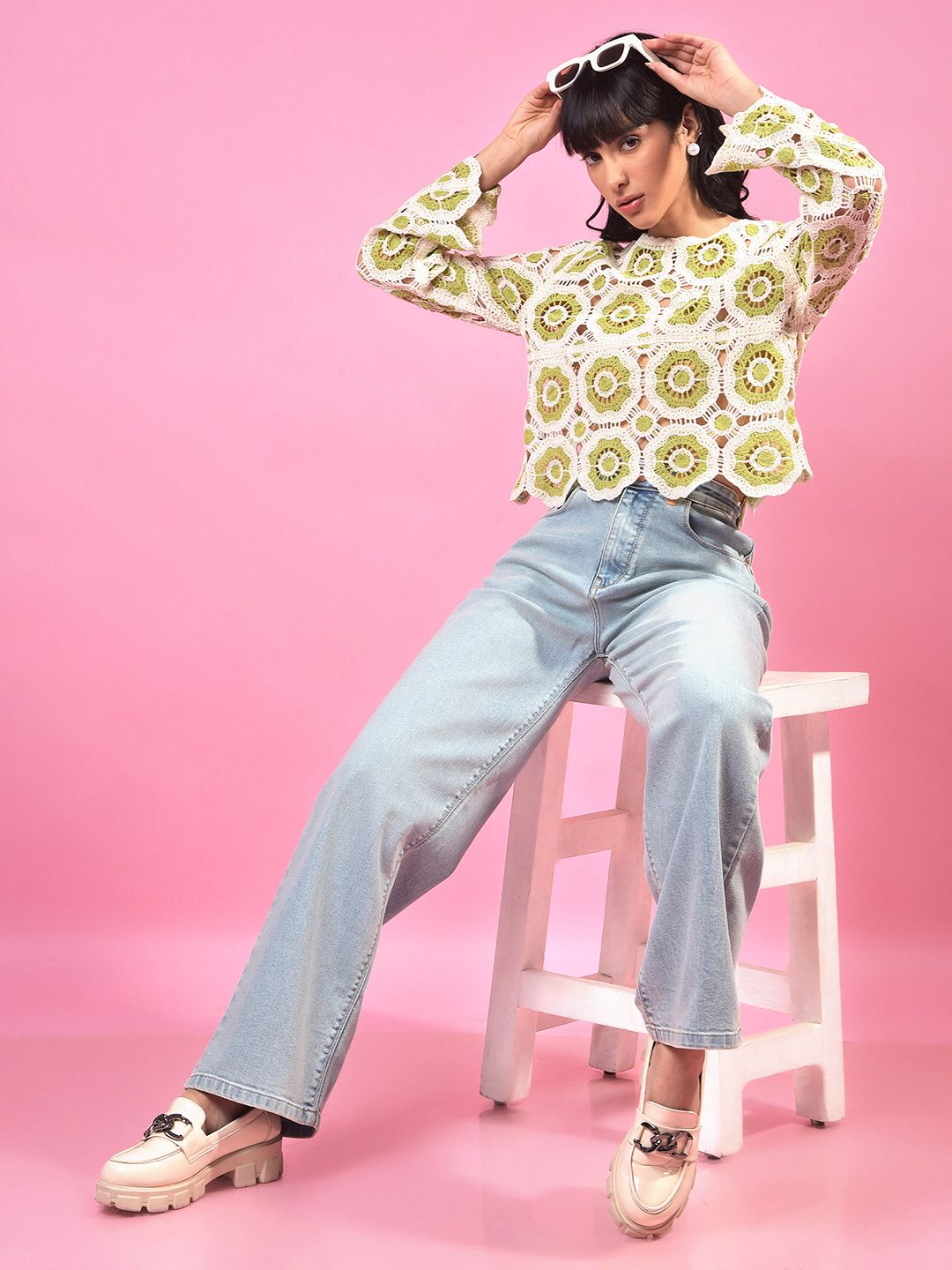 Crimsoune Club Women Geometric Embroidered Crop Top