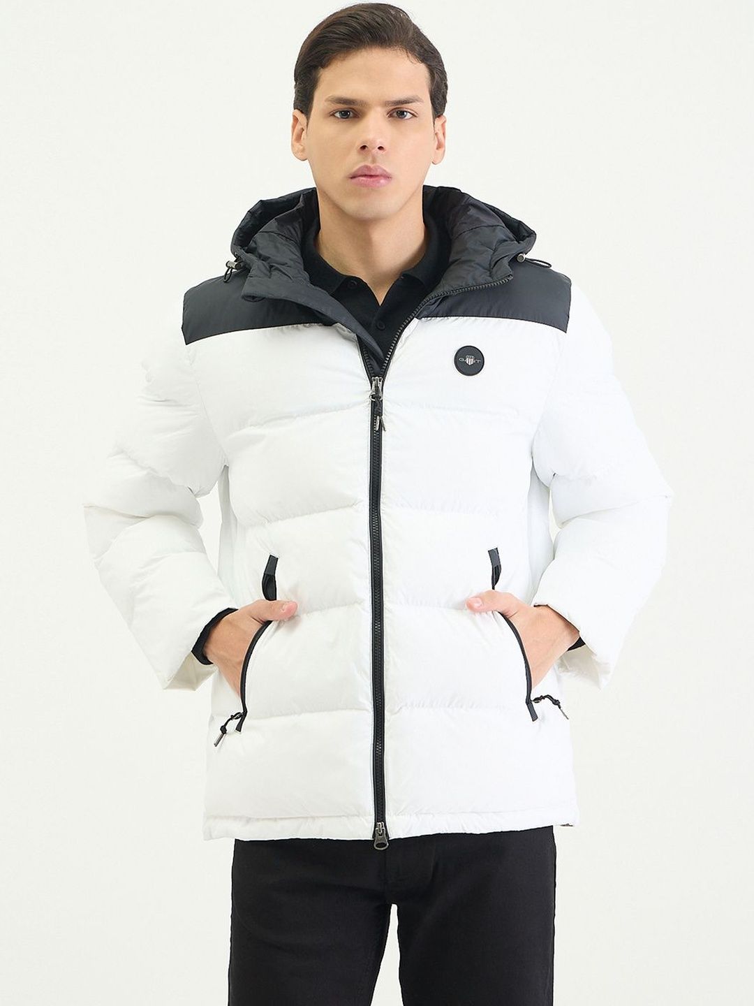 GANT Men Colourblocked Lightweight Puffer Jacket