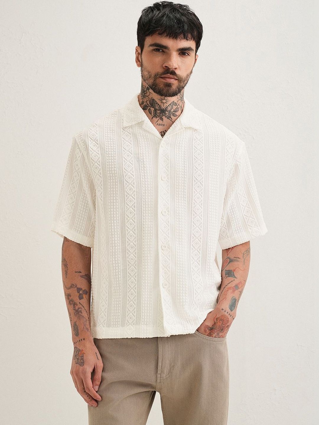 Banana Club Men Classic Boxy Casual Shirt deal from myntra Banana Club Men Classic Boxy Casual Shirt deal from myntra