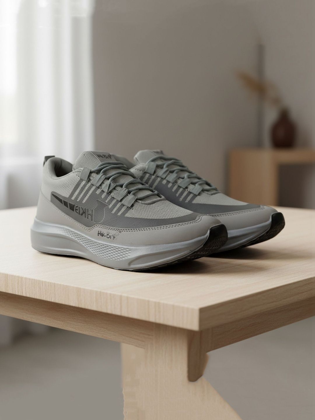 HikBi Men Mesh Running Non-Marking Shoes