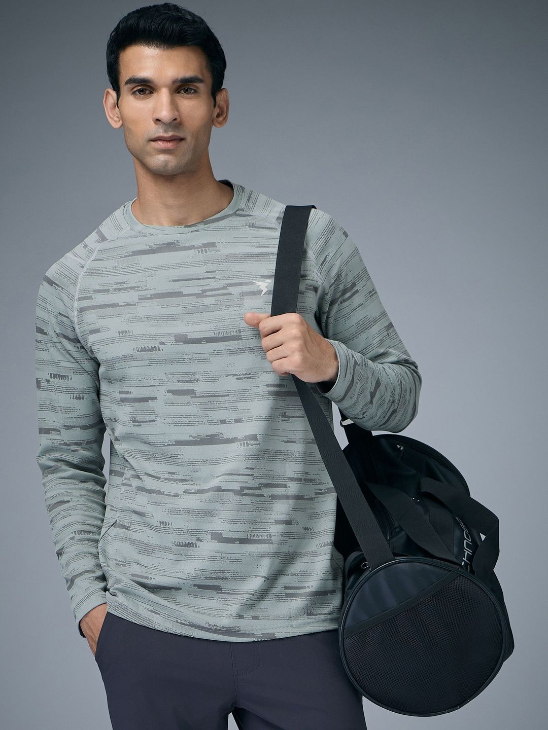 Technosport Men Printed Antimicrobial Slim Fit T-shirt