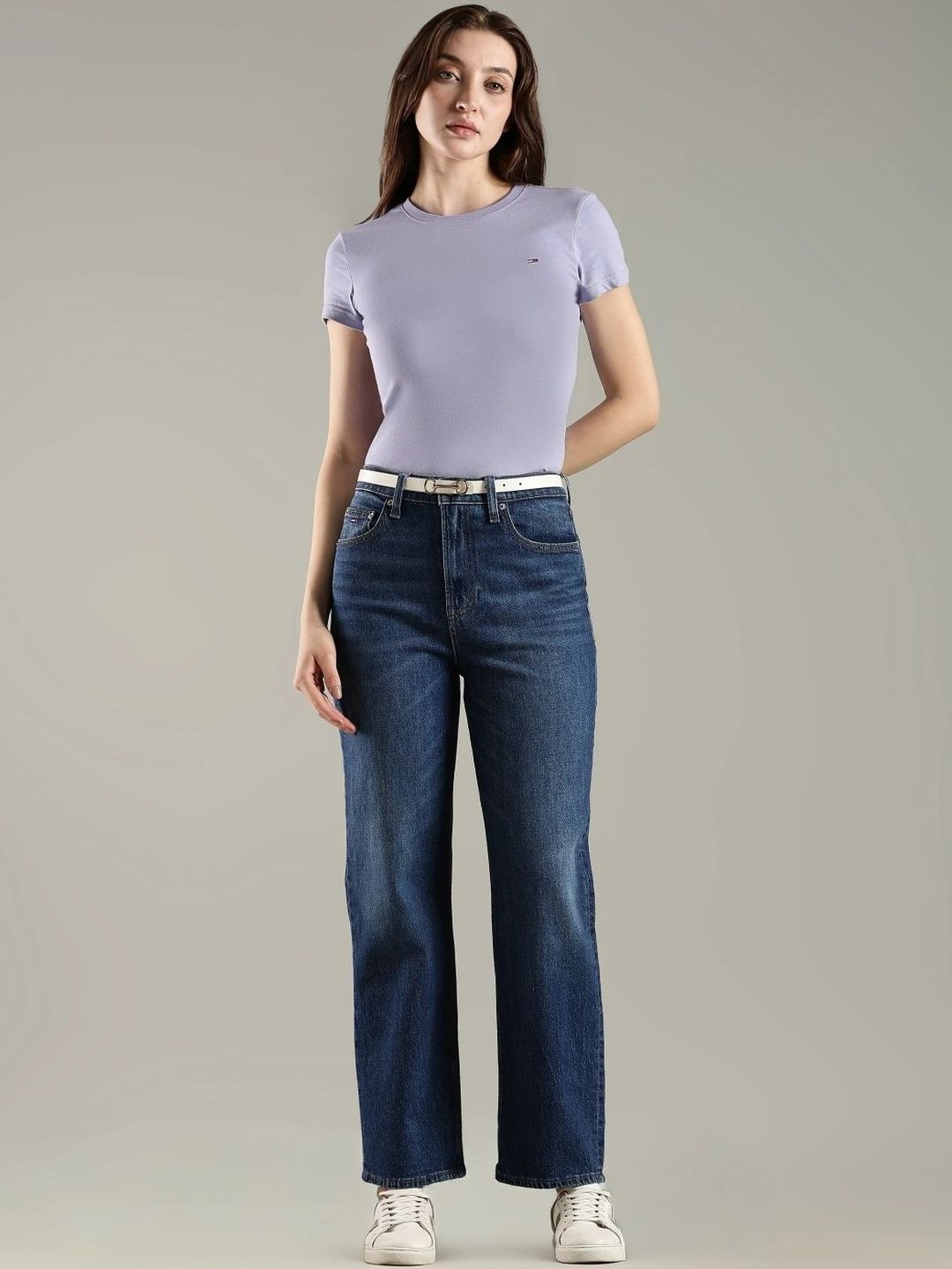 Regular Fit Mid-Rise Light Fade Jeans