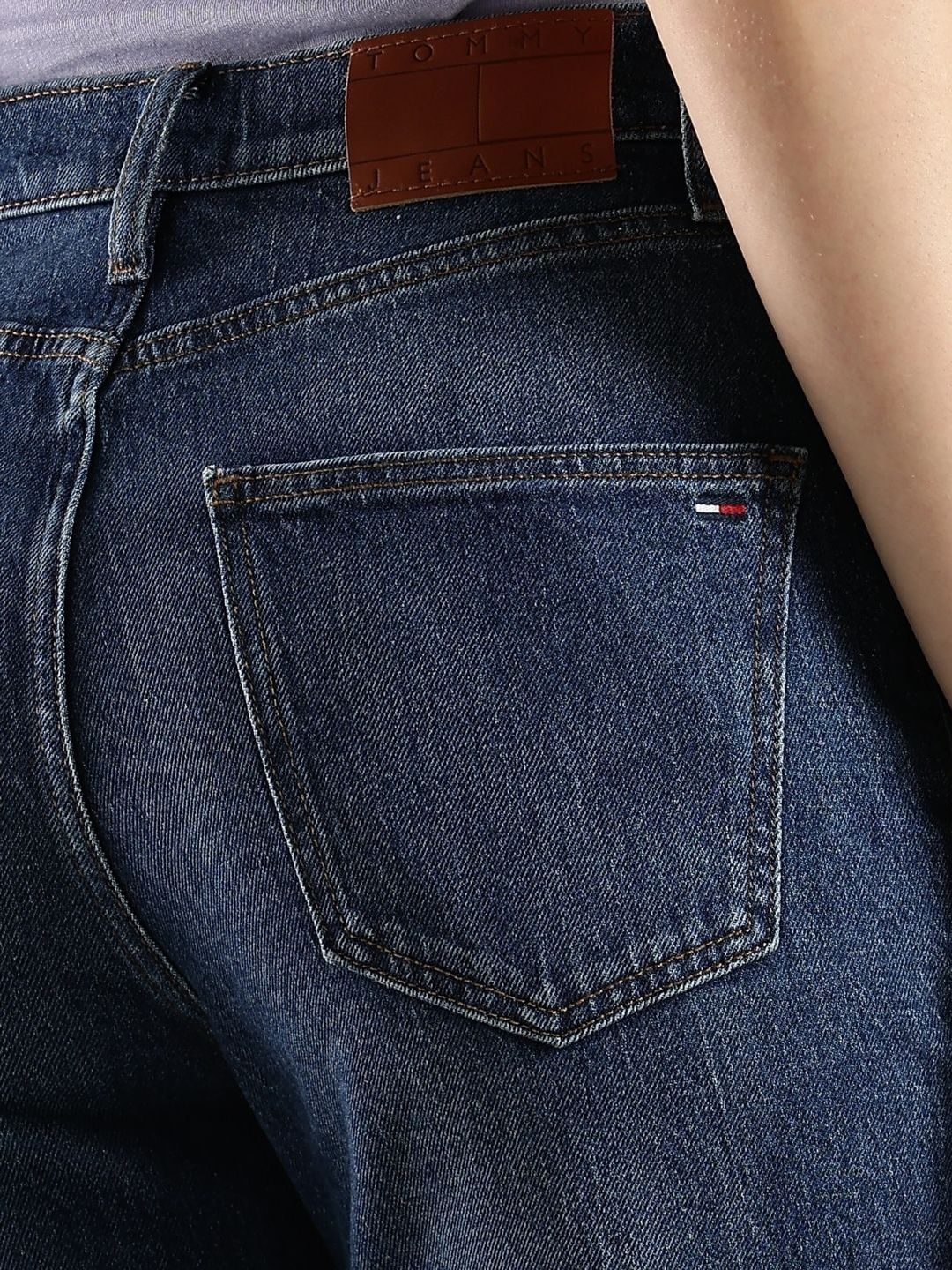 Regular Fit Mid-Rise Light Fade Jeans