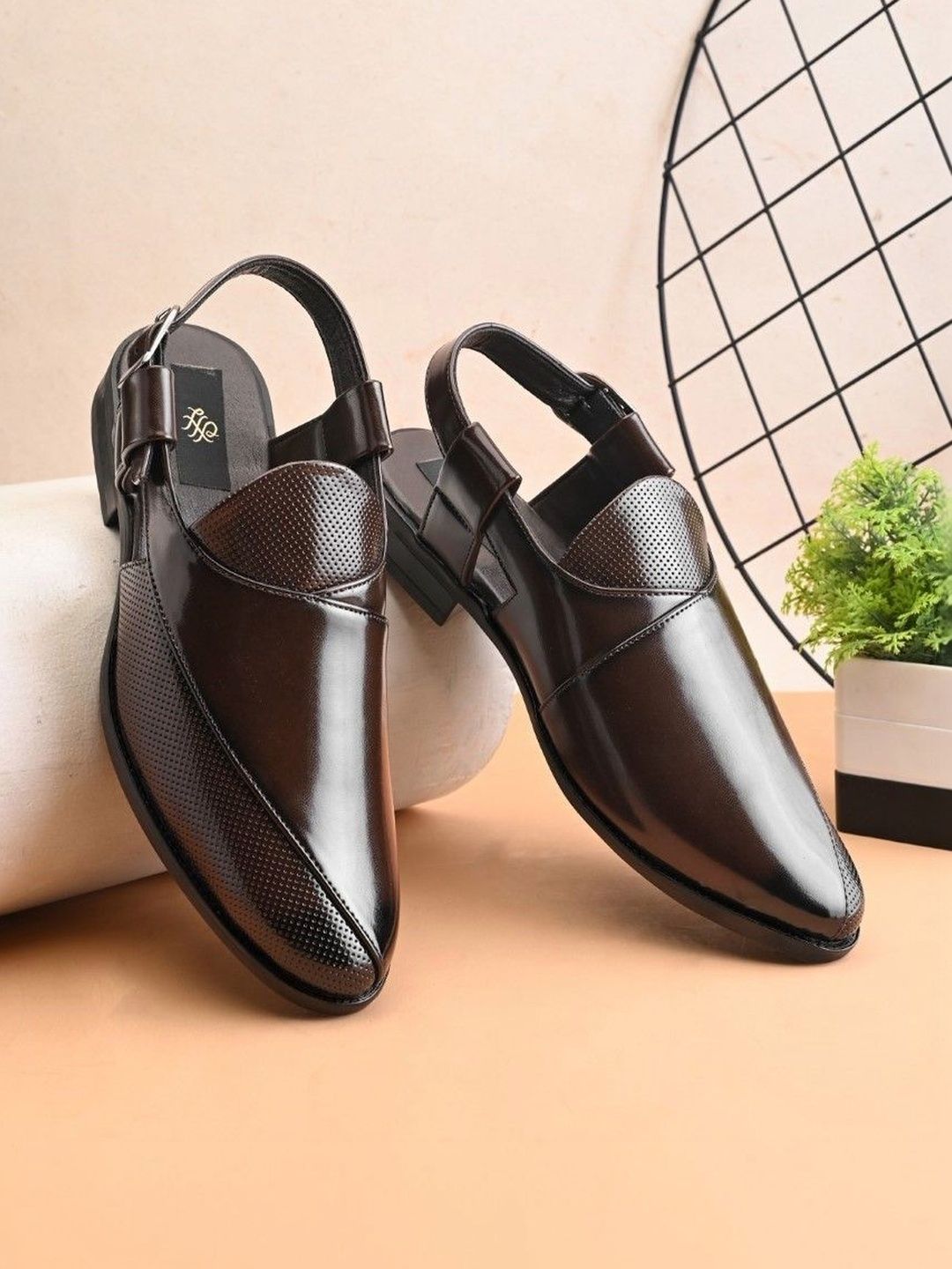 House of Pataudi Men Buckle Shoe-Style Sandals