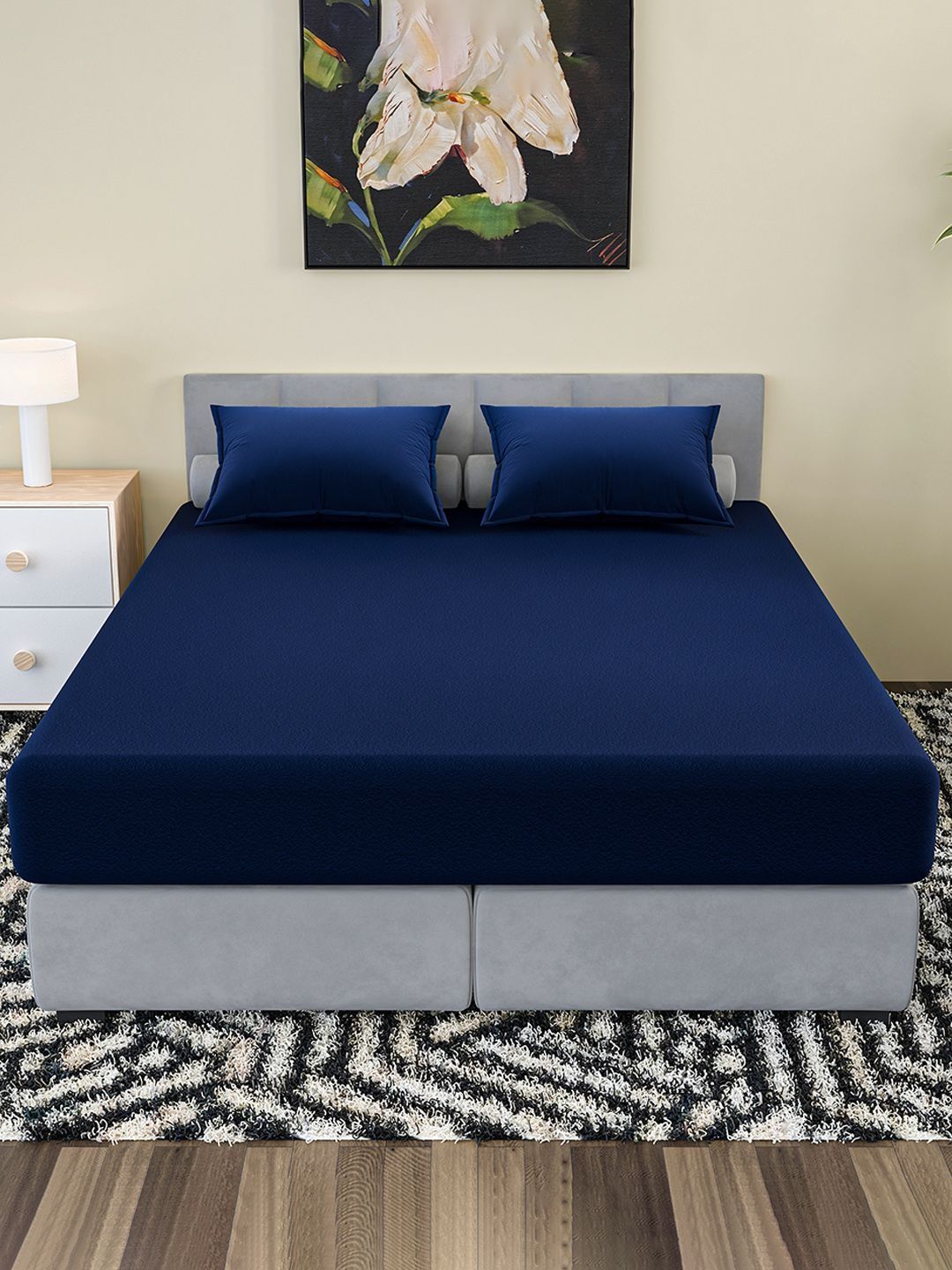Aura Navy Blue 144 TC Bedsheet with 2 Pillow Covers