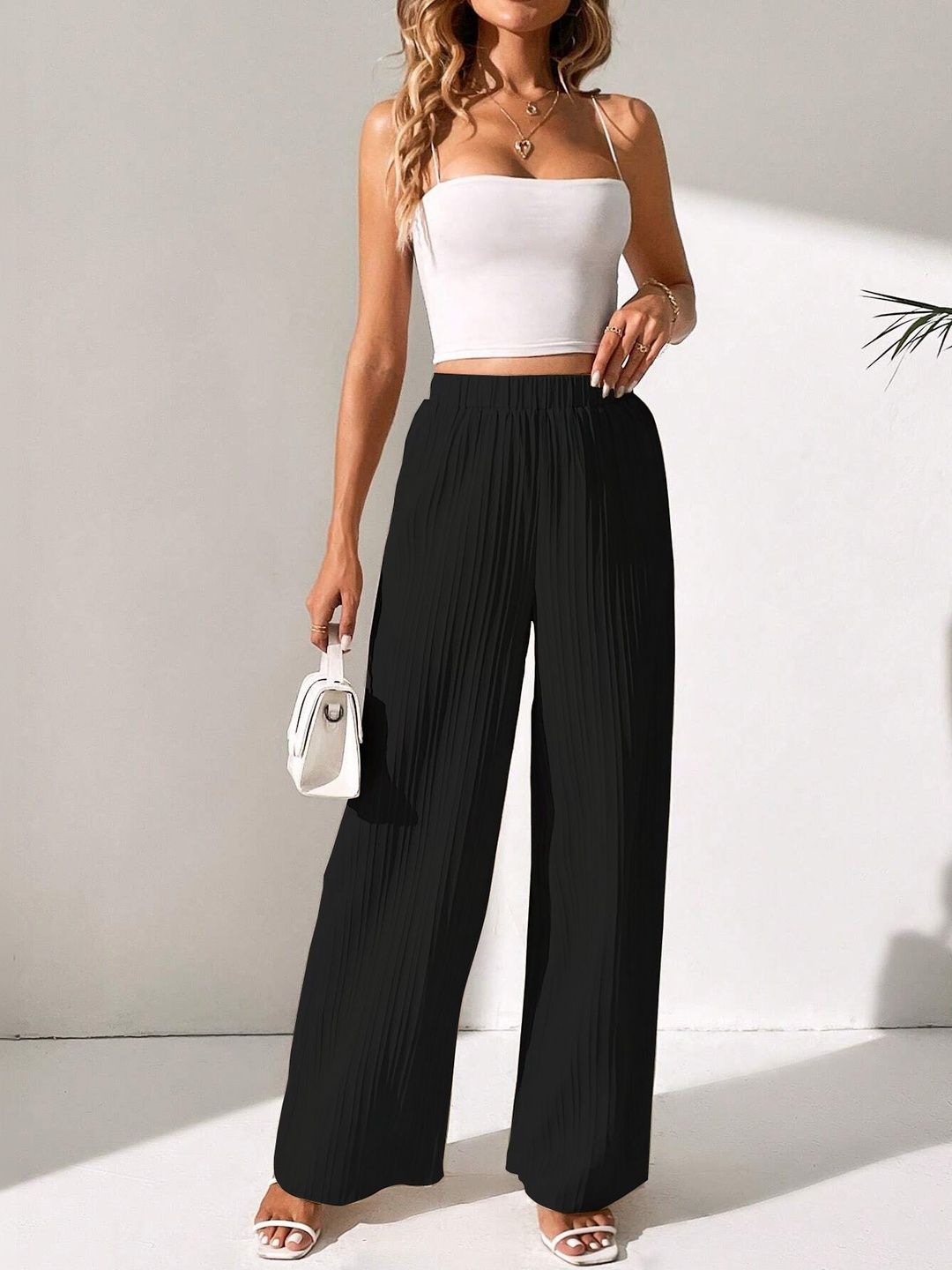 GENZILOOKS Women Textured High-Rise Trousers