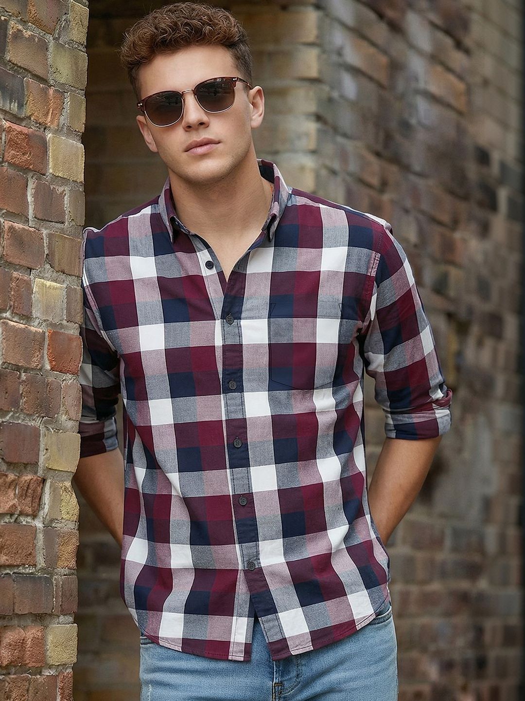Bewakoof Men's Maroon & White Checked Shirts
