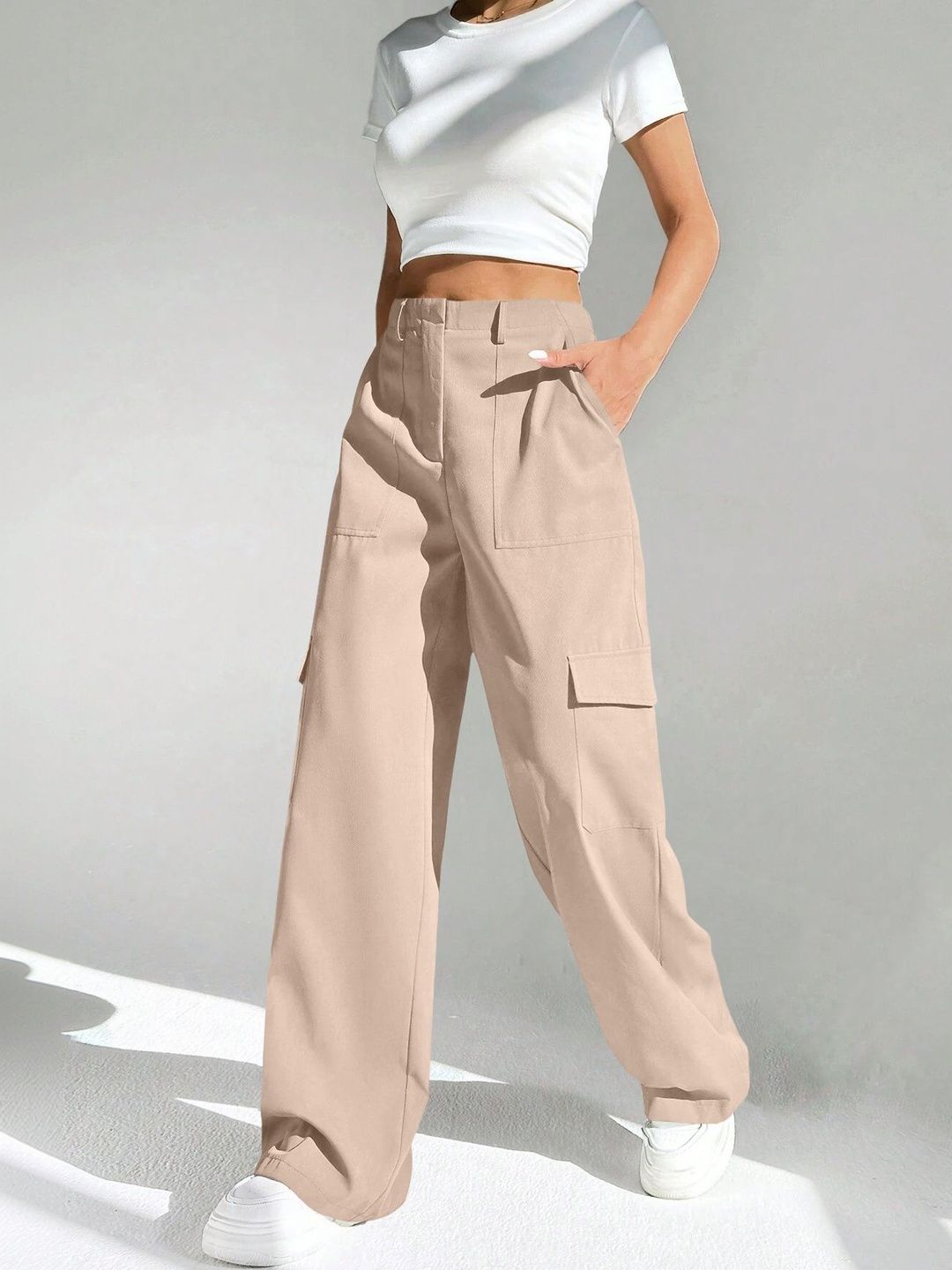 GENZILOOKS Women High-Rise Cargos Trousers