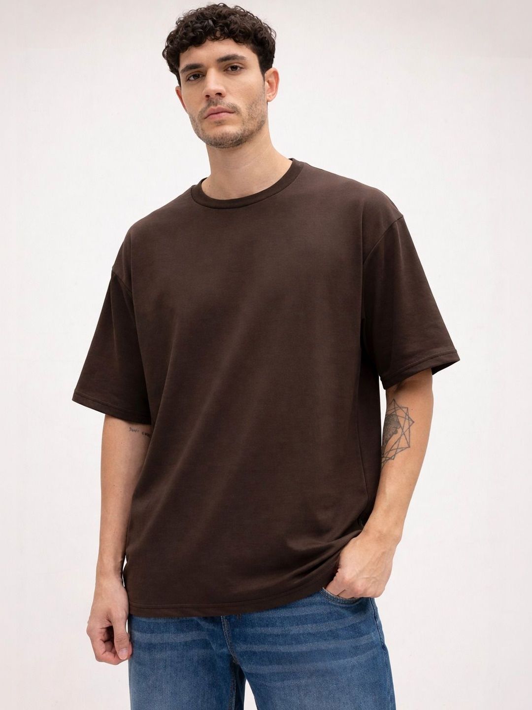 The Roadster Lifestyle Co Round Neck Oversized-Fit Tshirt