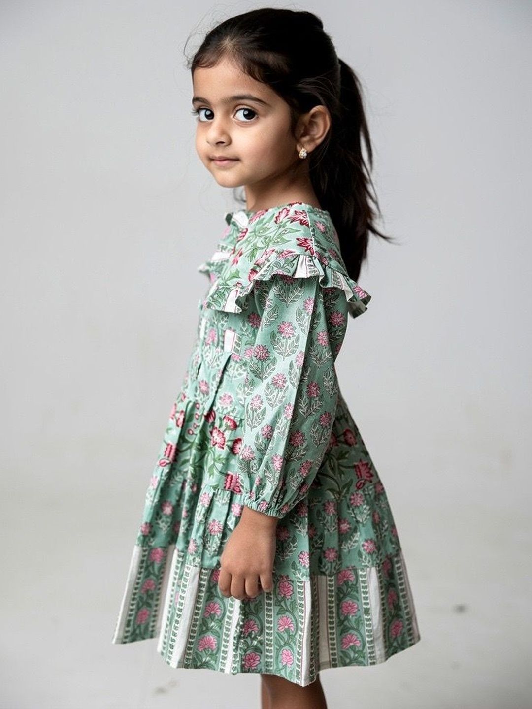 Buy saruche Floral Print Peter Pan Collar Puff Sleeve Ruffled A