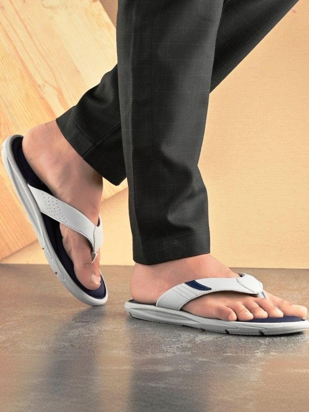 Anouk Men Thong Flip-Flops