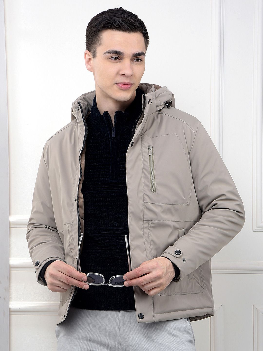 Crimsoune Club Men Hooded Solid Lightweight Puffer Jacket