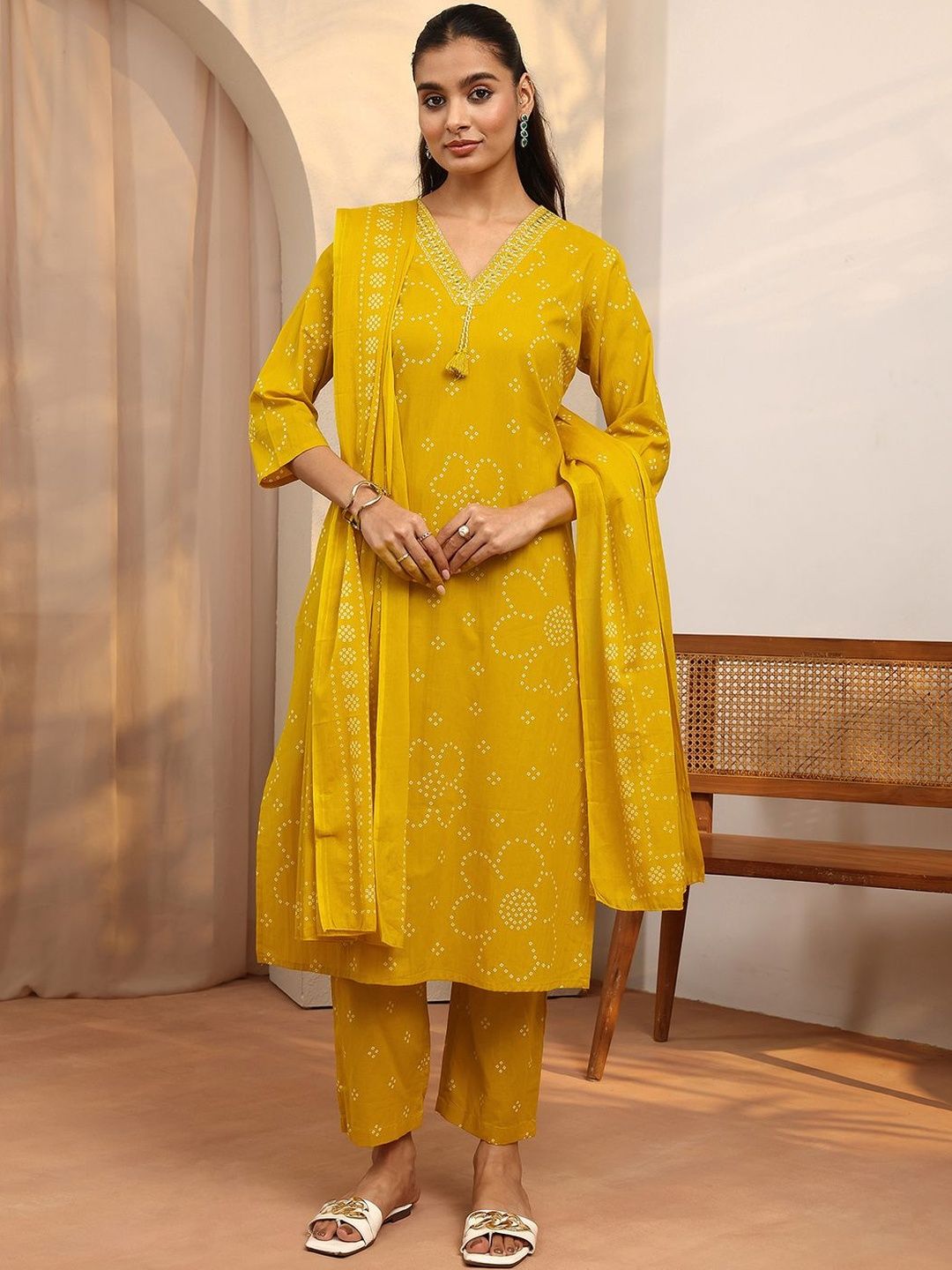 Libas Libas Women Ethnic Motifs Printed Regular Mirror Work Kurta with Trousers & With Dupatta