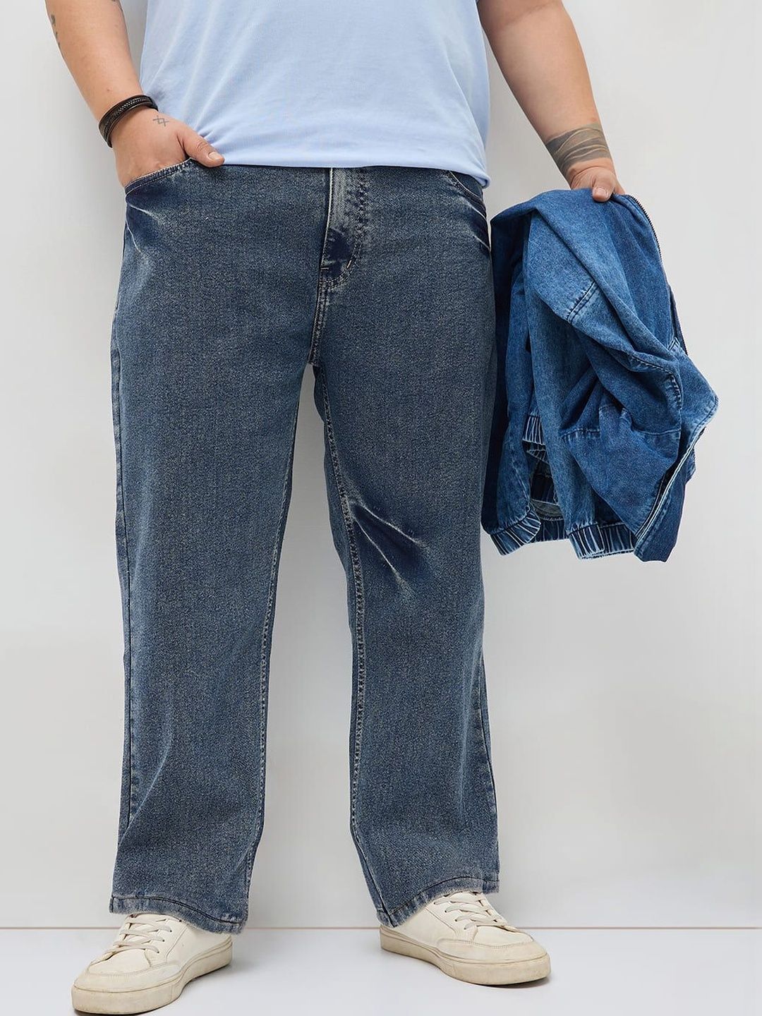 Urbano Plus Men Regular Fit Mid-Rise Heavy Fade Stretchable Jeans