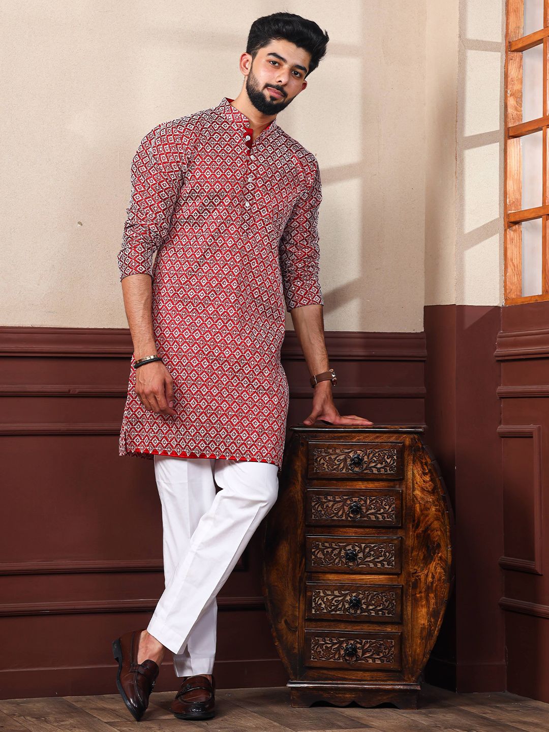 ALMORA Men Geometric Printed Thread Work Handloom Kurta