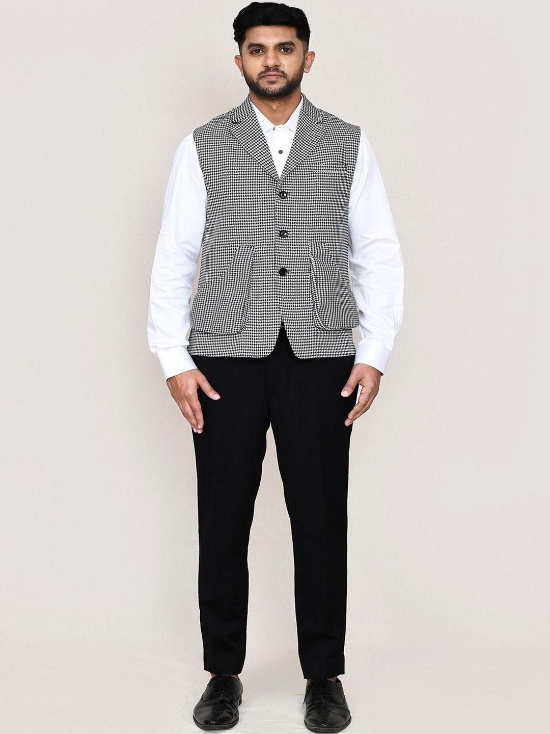 Jhambthreads Men Checked Tailored Jacket