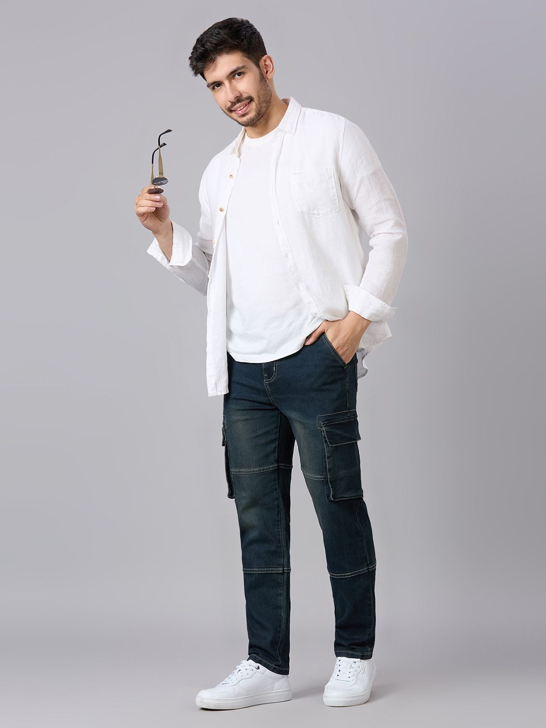 Style Quotient Men Comfort Mid-Rise Light Fade Stretchable Relaxed Fit Jean