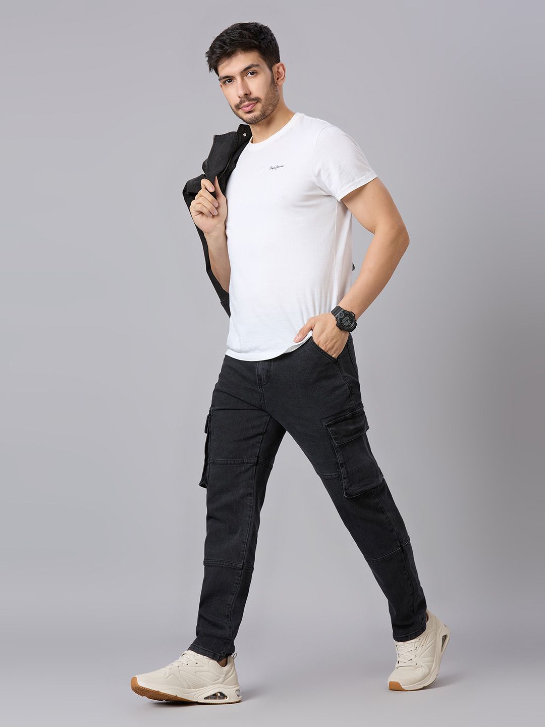 Style Quotient Men Comfort Relaxed Fit Mid-Rise Light Fade Stretchable Cargo Jeans