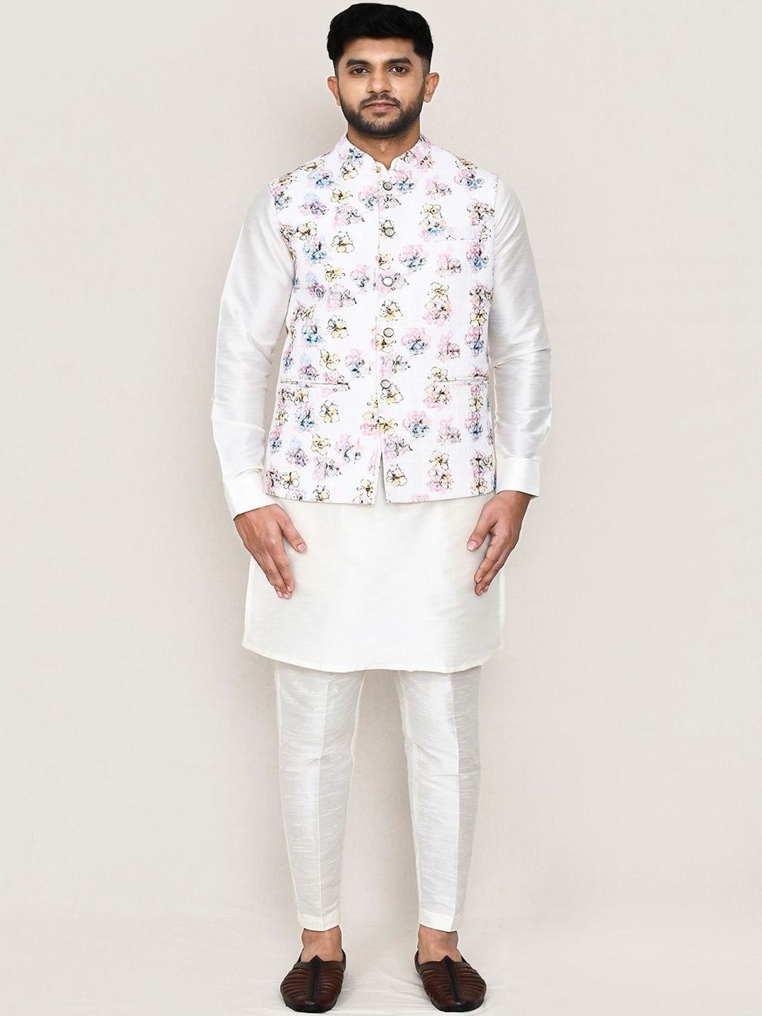 Jhambthreads Men Floral Woven Jacket