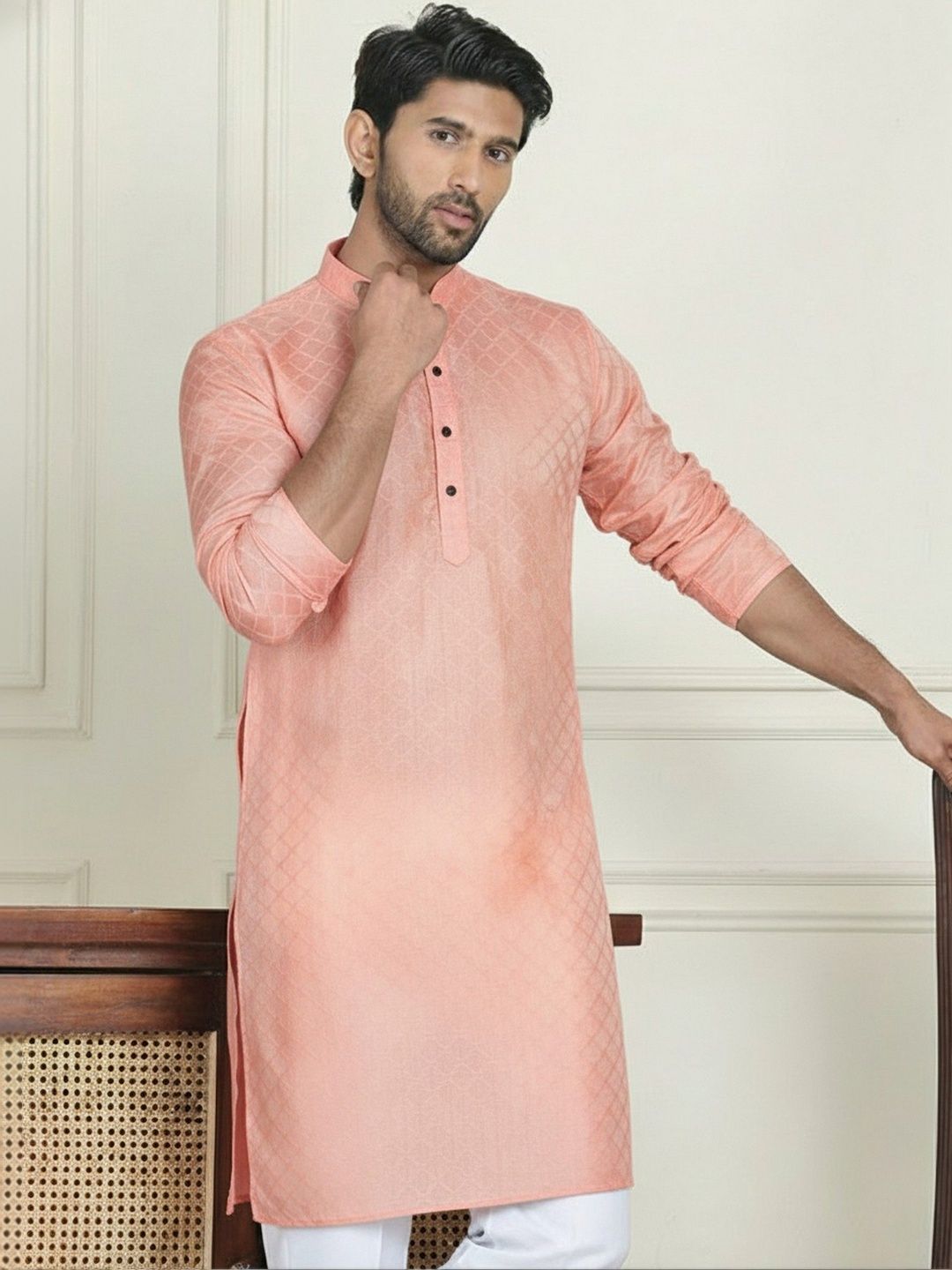 HERE&NOW Men Embroidered Thread Work Handloom Kurta