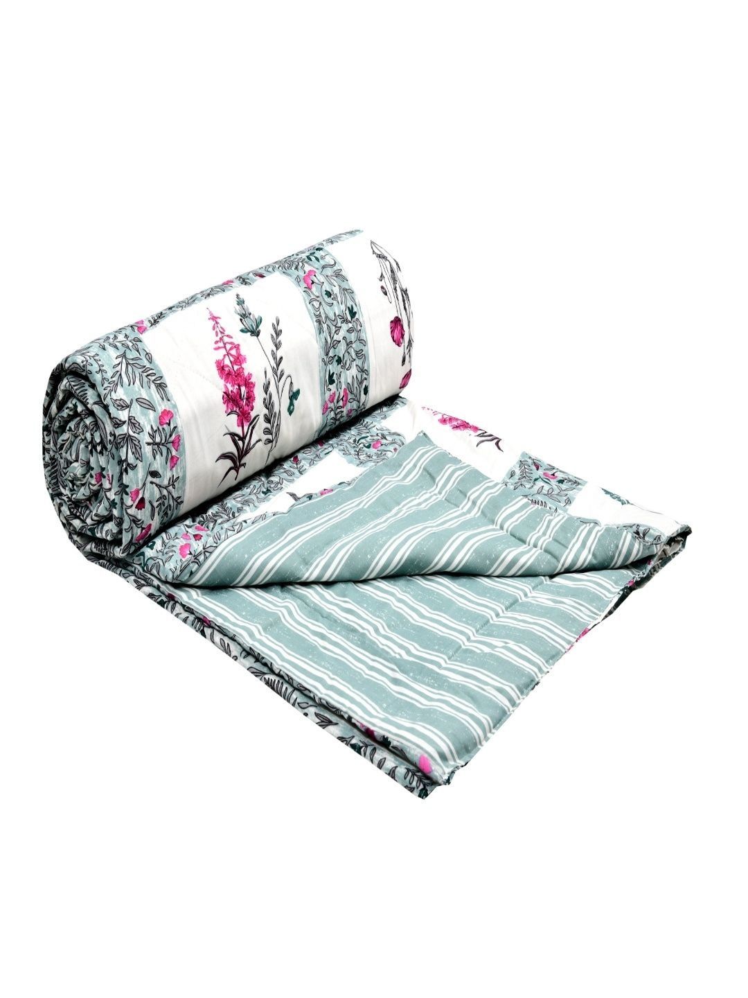 Sangria Red & Green Printed 150 GSM Single Quilt
