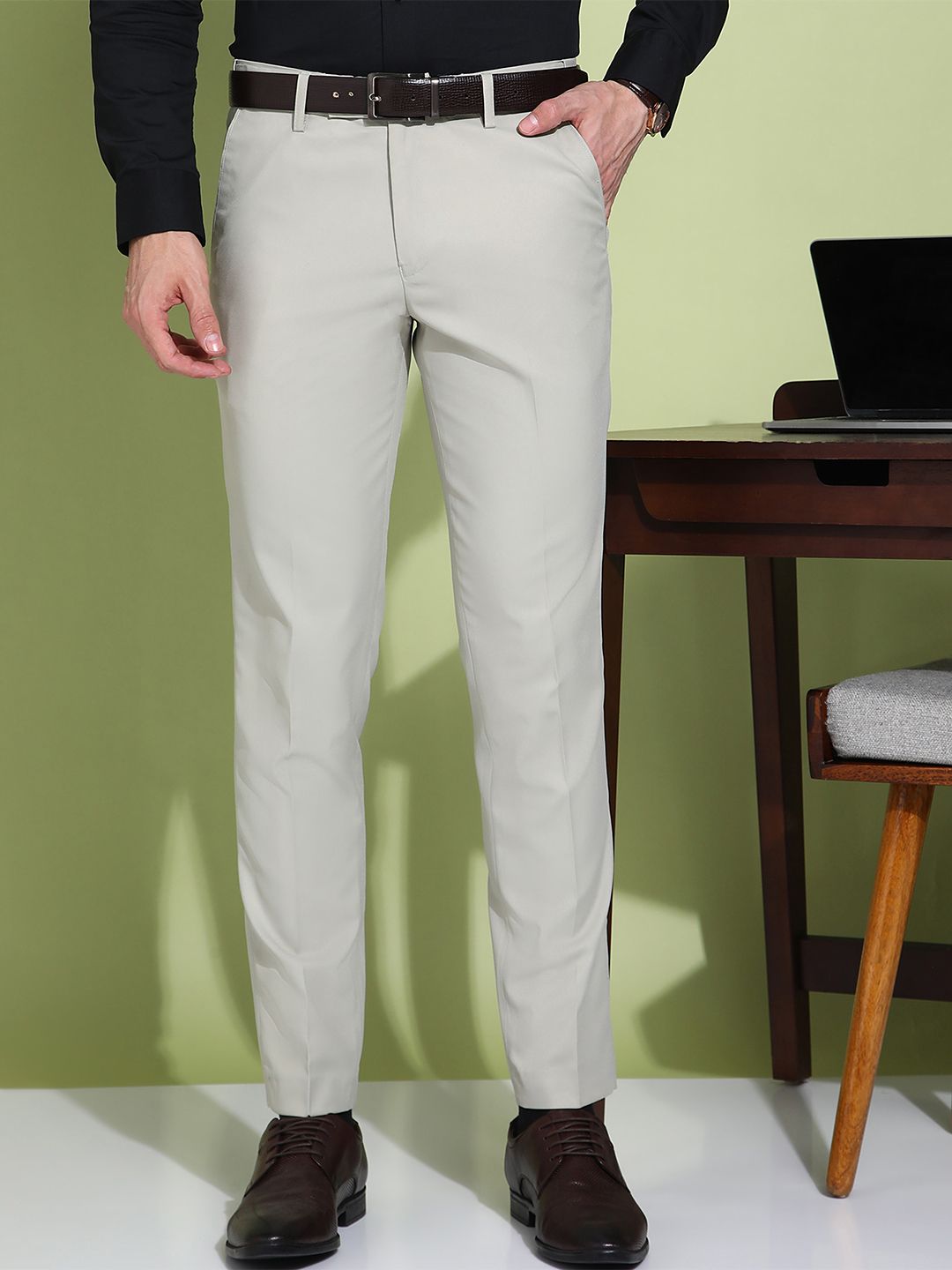 encore by INVICTUS Men Slim Fit Pleated Trousers